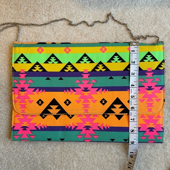 Neon Envelope Purse - Picture 3 of 4